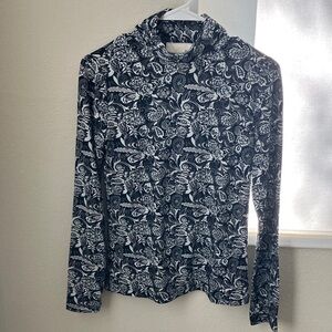 Floral Black‎ and White Women's Top